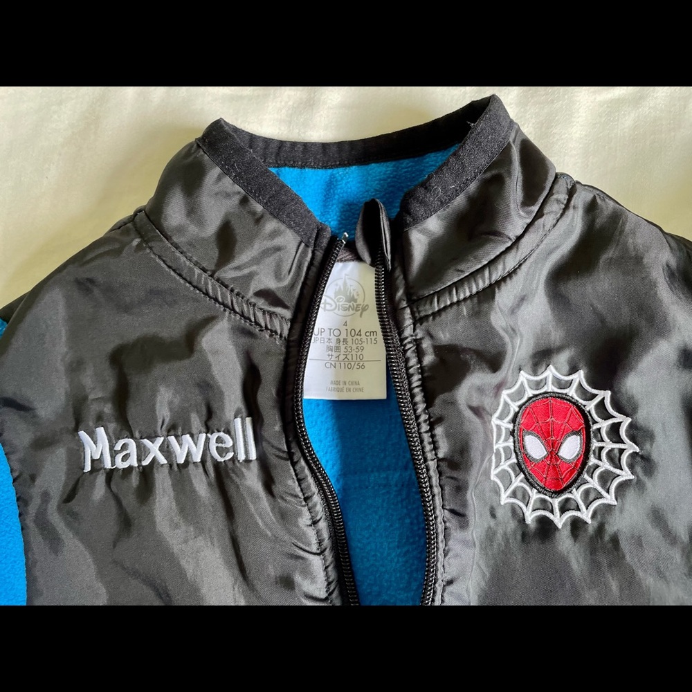 Spider-Man Fleece Jacket - Picture 3 of 3